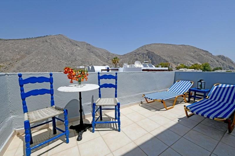 Lunar Santorini Hotel Perissa  Exterior photo
