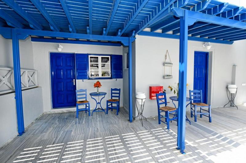 Lunar Santorini Hotel Perissa  Exterior photo