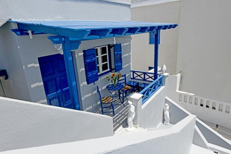 Lunar Santorini Hotel Perissa  Exterior photo