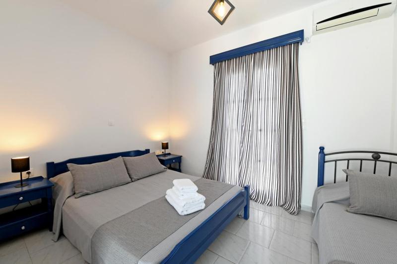 Lunar Santorini Hotel Perissa  Exterior photo